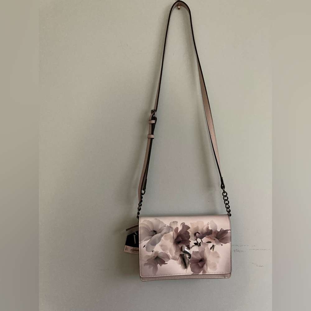 Simply Vera floral purse